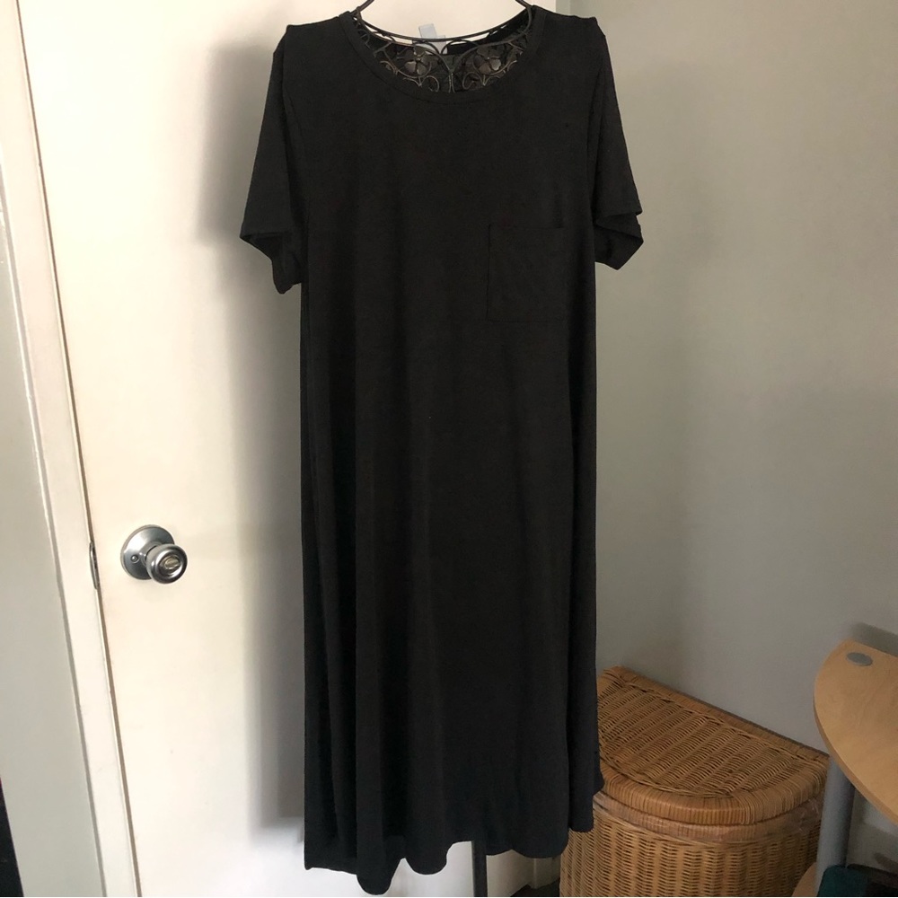 NWOT LuLaRoe Carly Swing Dress Front Pocket- M